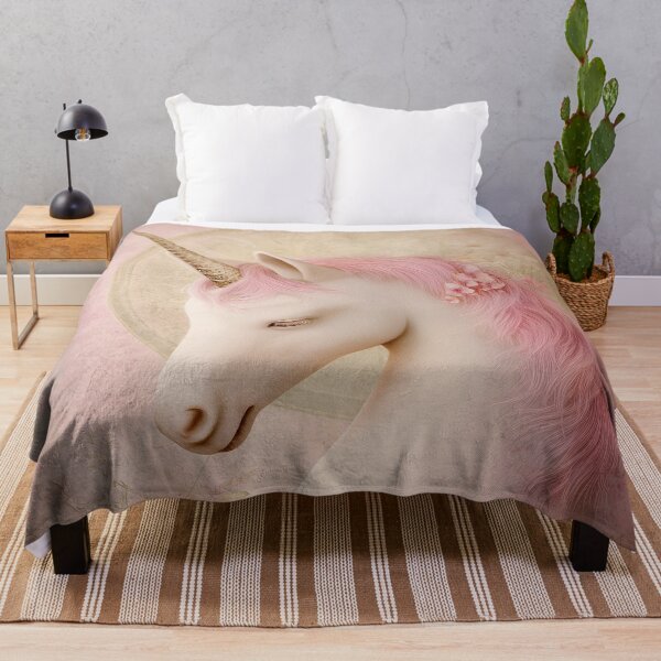 Item preview, Unicornio rosa con cuerno dorado designed and sold by celiacreatec.