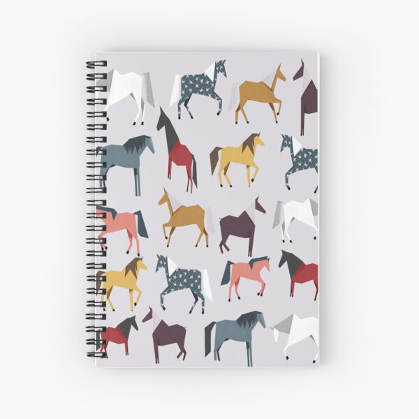 Aperçu de l'œuvre Modèles de chevaux en origami créée et vendue par Wildlife and marine life.