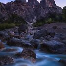 Cuernos by Michael Breitung