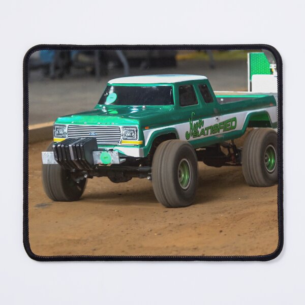 Item preview, Rc 4wd Pulling Truck designed and sold by DieselMafia.