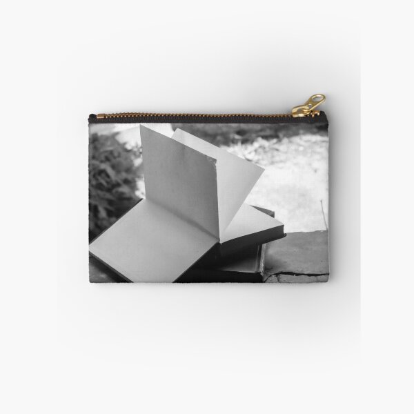 Item preview, open book designed and sold by felipequeiroz.
