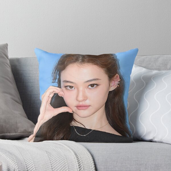 Item preview, MEOVV 미야오 MEOVV BODY MEOVV TOXIC ELLA MERCH MEOVV designed and sold by Valereekmerch.