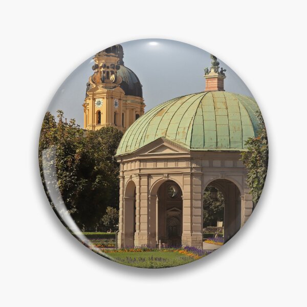 Artikelvorschau, Hofgarten und Theatinerkirche - München, Deutschland entworfen und verkauft von Photographic Memories.