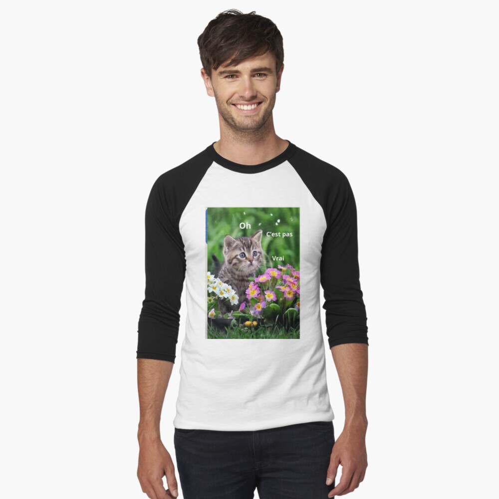 Aperçu de l'œuvre T-shirt baseball manches ¾ créée et vendue par charlolo.