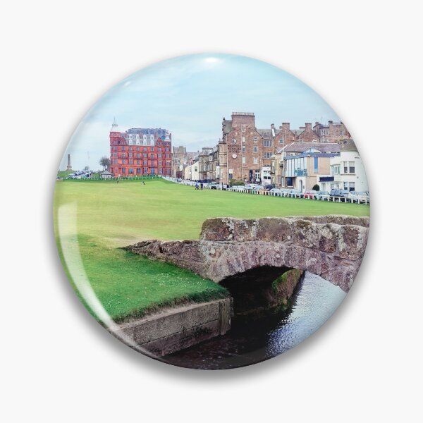 Item preview, St Andrews Golf Club Old Course Famoso hoyo 18 designed and sold by Adam Gormley.