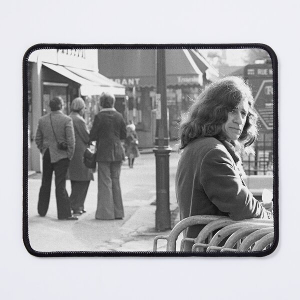 Item preview, vr 3802 / finition 2025 - Olivier Reporter Photo sur: 67 - Les Gens de Paris 1975 - Okaio-Umin Créations Olavia-Olao designed and sold by o.okaïo.