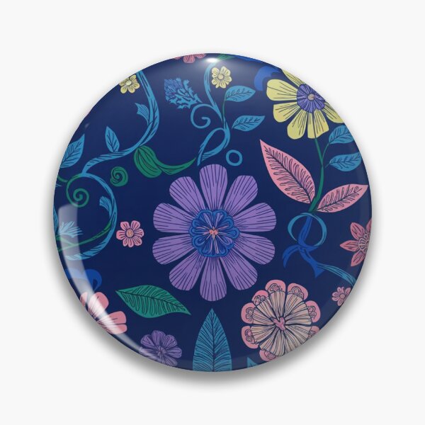 Aperçu de l'œuvre Mandala floral foncé créée et vendue par DiviaDesigns.