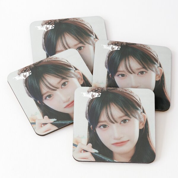 Aperçu de l'œuvre IVE SUPERNOVA LOVE IVE LEESEO ACCENDIO HEYA PLONGEZ créée et vendue par Valereekmerch.