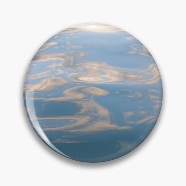 Aperçu de l'œuvre Sunset Water créée et vendue par casecase20.