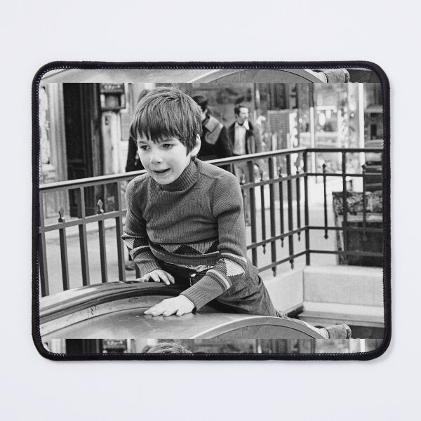 Item preview, vr 3805 / finition 2025 - Olivier Reporter Photo sur: 70 - Les Gens de Paris 1975 - Okaio-Umin Créations Olavia-Olao designed and sold by o.okaïo.