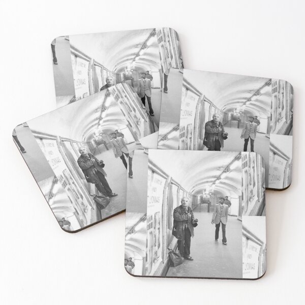 Item preview, vr 3806 / finition 2025 -  Olivier Reporter Photo sur: 71 - Les Gens de Paris 1975  - Okaio-Umin Créations Olavia-Olao designed and sold by o.okaïo.
