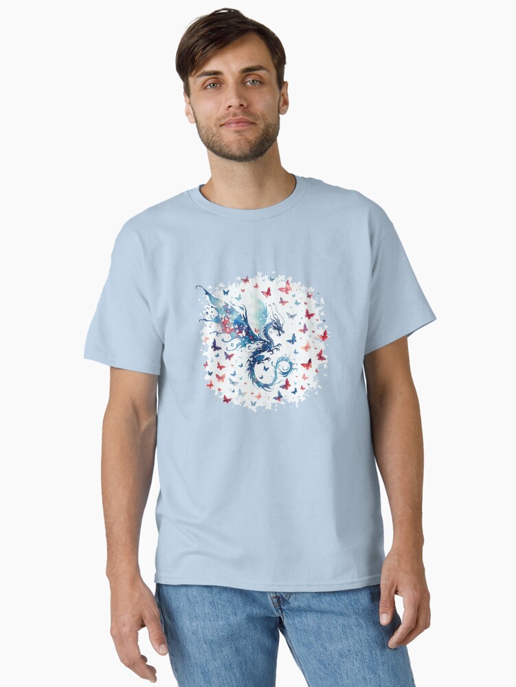 Thumbnail 2 von 7, Classic T-Shirt, Drache mit Schmetterlinge designt und verkauft von Kobeko.