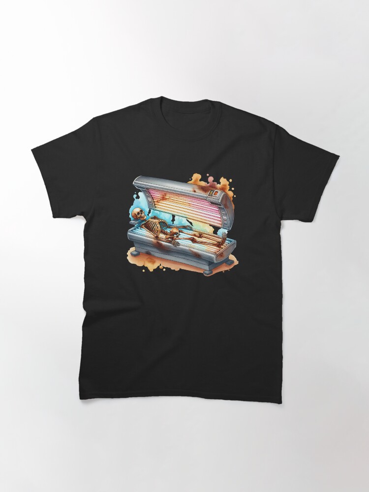 Thumbnail 3 von 7, Classic T-Shirt, Solarium Skelett designt und verkauft von Kobeko.