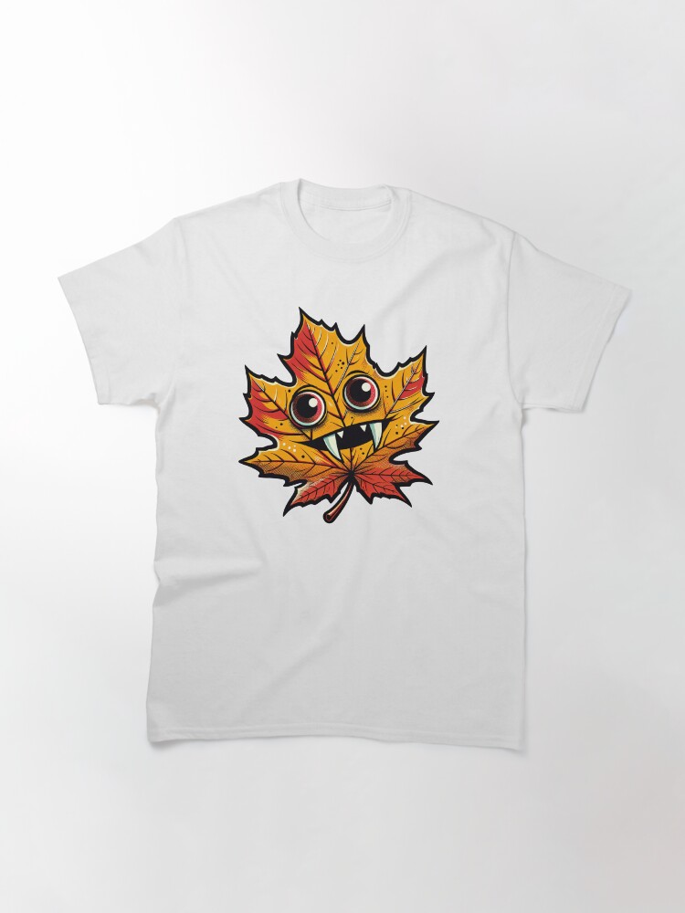 Thumbnail 3 von 7, Classic T-Shirt, Vampir Blatt bright Eyes designt und verkauft von Kobeko.
