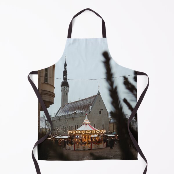 Artikelvorschau, Weihnachtsmarkt auf dem Rathausplatz in Tallinn entworfen und verkauft von cnvlphotography.