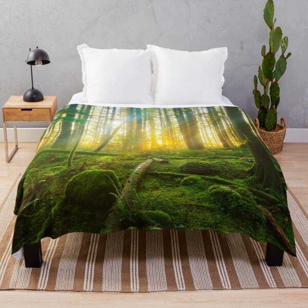 Artikelvorschau, Naturszene mit dem Sonnenuntergang, der durch die Bäume scheint entworfen und verkauft von Flower Magic .