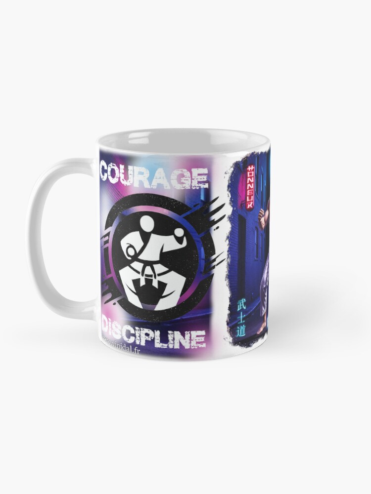 Aperçu 3 sur 6. Mug à café avec l'œuvre BUSHIDO. créée et vendue par Vinidal.