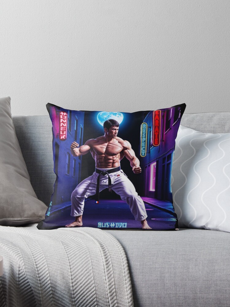 Aperçu 1 sur 4. Coussin avec l'œuvre BUSHIDO. créée et vendue par Vinidal.