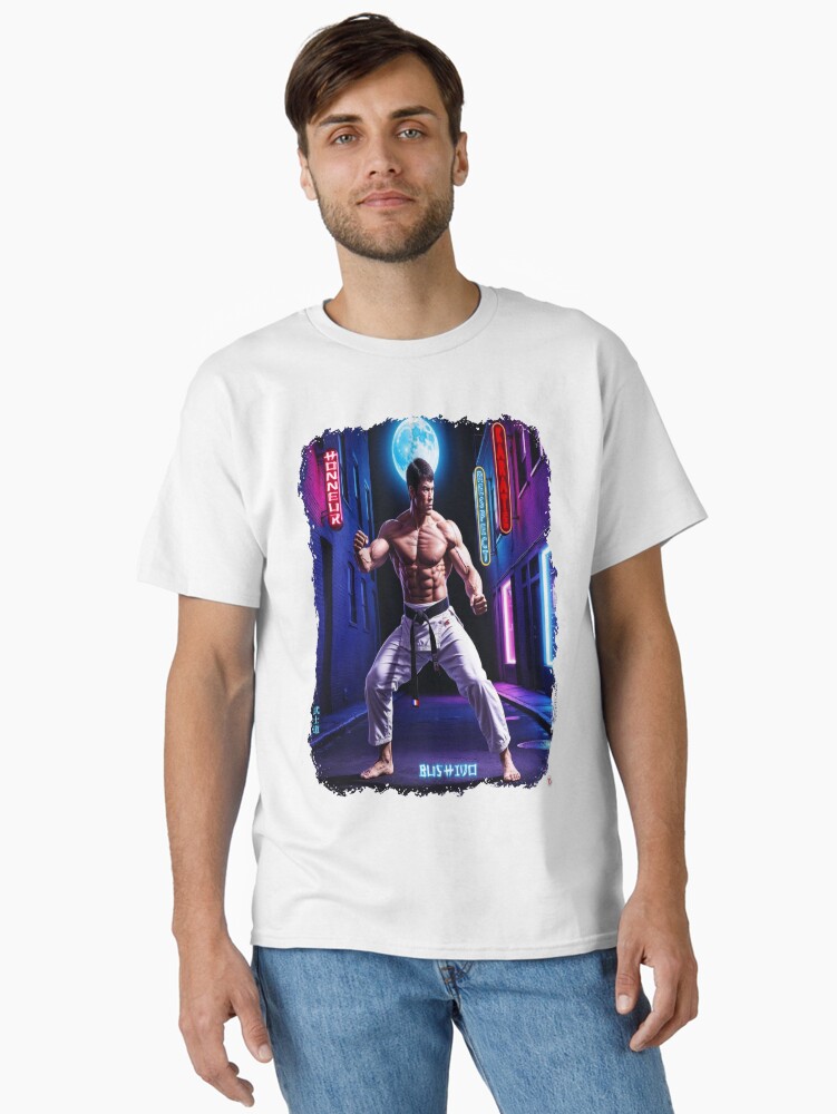 Aperçu 1 sur 7. T-shirt classique avec l'œuvre BUSHIDO. créée et vendue par Vinidal.