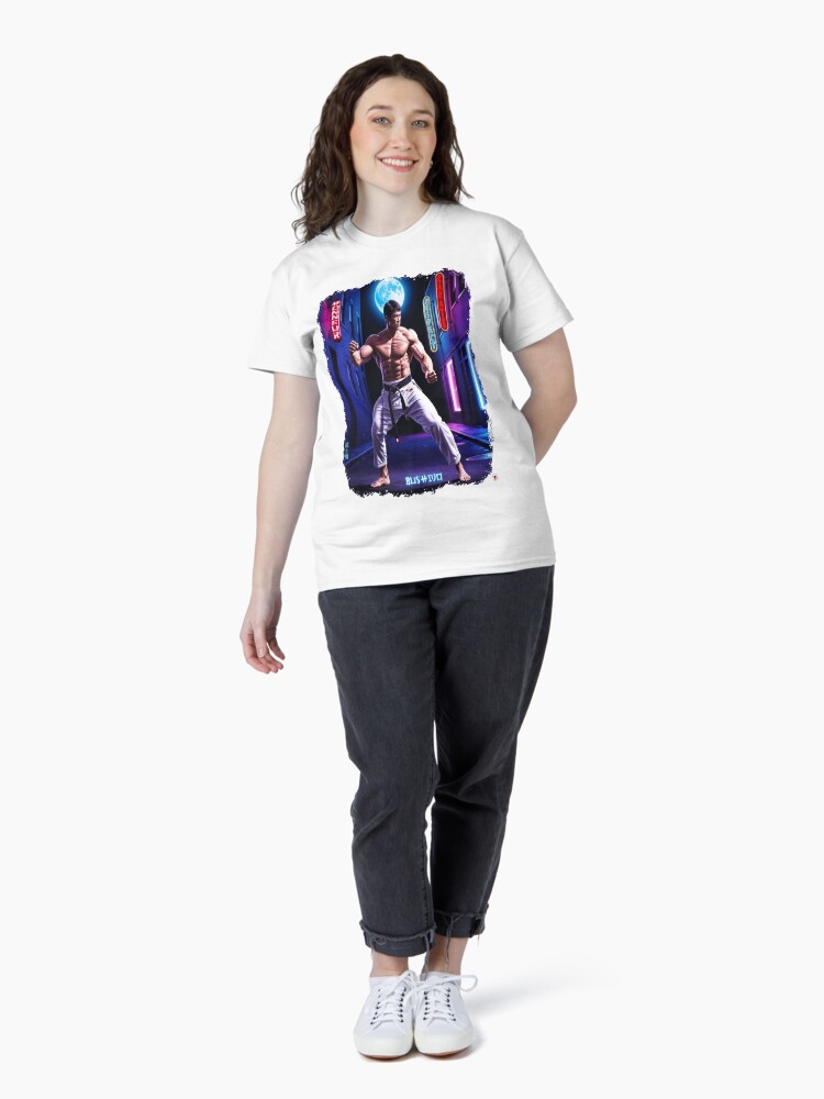 Aperçu 4 sur 7. T-shirt classique avec l'œuvre BUSHIDO. créée et vendue par Vinidal.