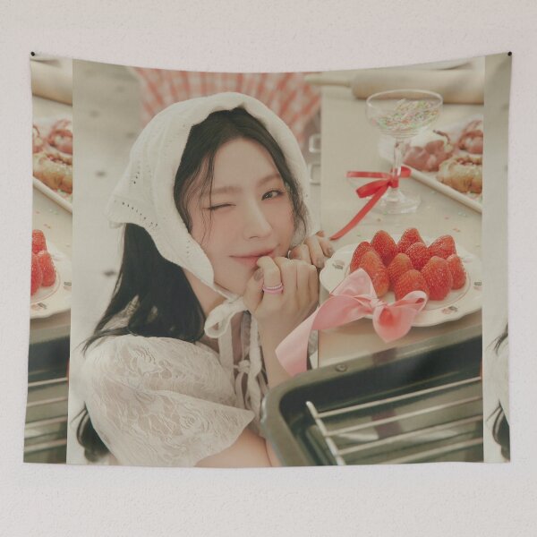 Item preview, MIYEON (G)I-DLE (KPOP) designed and sold by jaofnn.