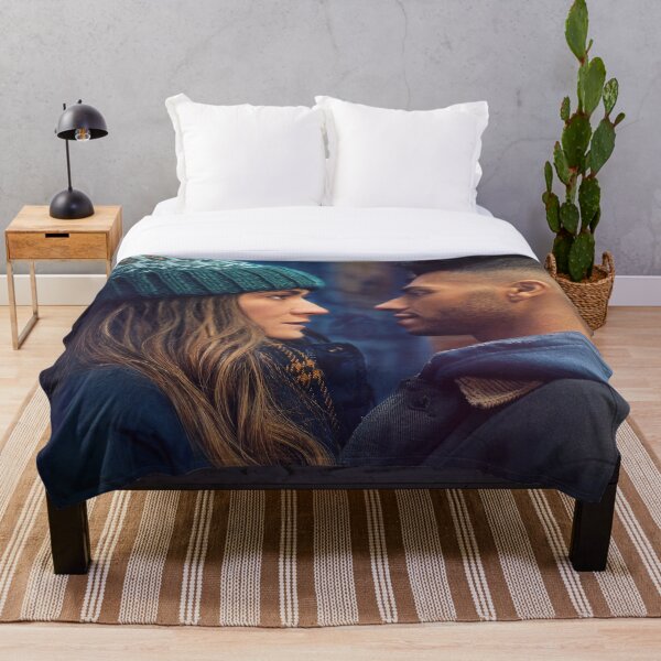 Artikelvorschau, Wish You Were Here Film 2025 von Julia Stiles entworfen und verkauft von Denis Epanov.