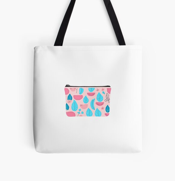 Artikel-Vorschau von Makeup Tasche, designt und verkauft von Chett36.