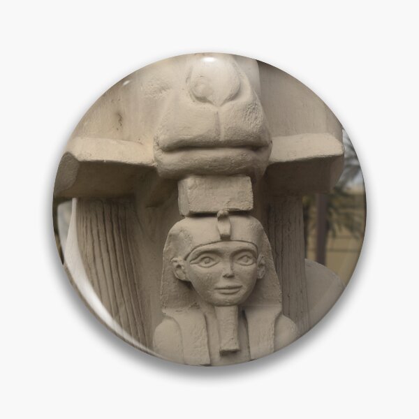 Artikelvorschau, Luxor Widder Skulptur entworfen und verkauft von MangoSeeds.