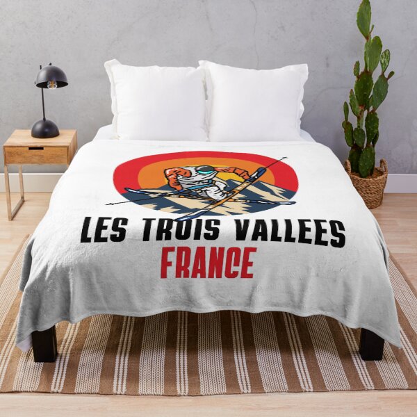 Item preview, les trois vallees designed and sold by sydney-syder.