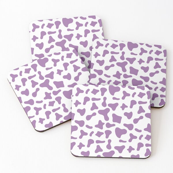 Aperçu de l'œuvre Motif vache violette sur fond blanc | Motif vache Holstein créée et vendue par PatternPen.