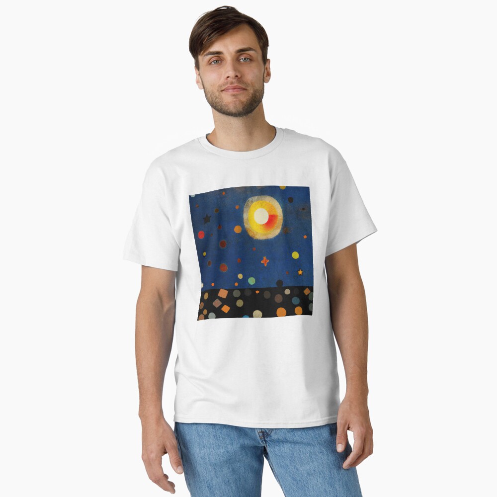 Artikel-Vorschau von Classic T-Shirt, designt und verkauft von Evelyn3112.