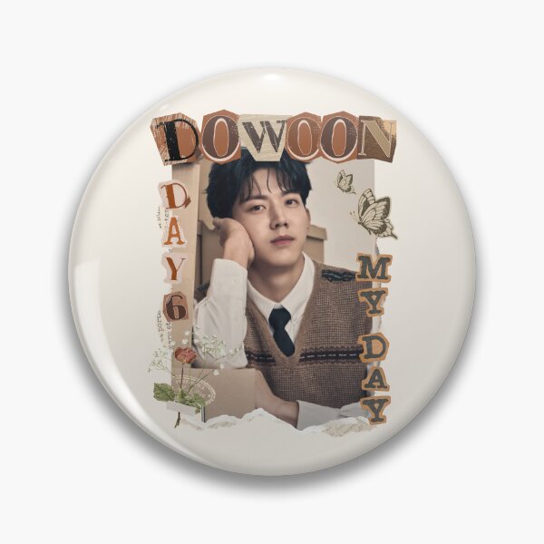 Artikelvorschau, DAY6 Dowoon Mitglieder Retro Scrapbook Braun Collage Design entworfen und verkauft von HELL0WBELLO.