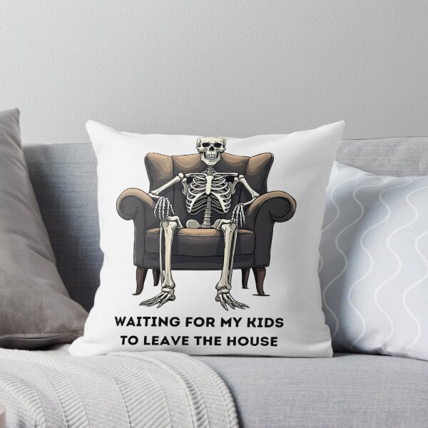 Item preview, Esqueleto: Esperando que mis hijos salgan de casa 2 designed and sold by likeforcode.