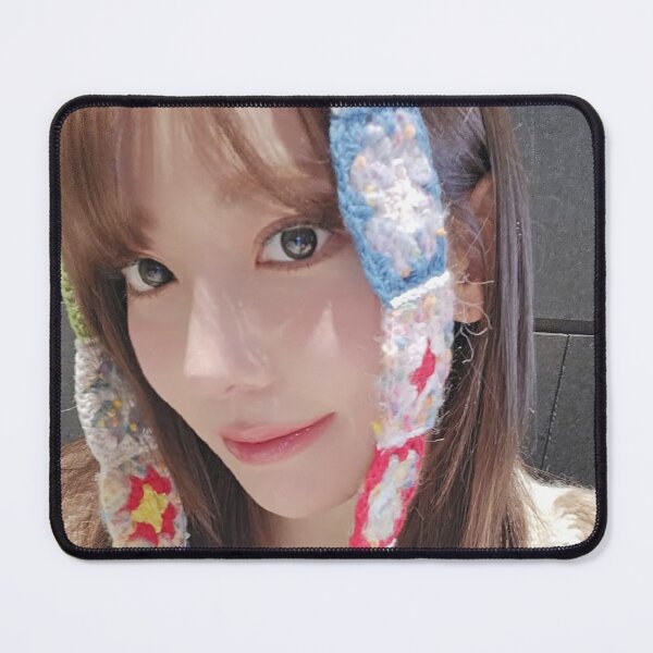 Item preview, Le Sserafim SAKURA CRAZY 1 800 hot n fun CRAZIER FEARNOT designed and sold by Valereekmerch.