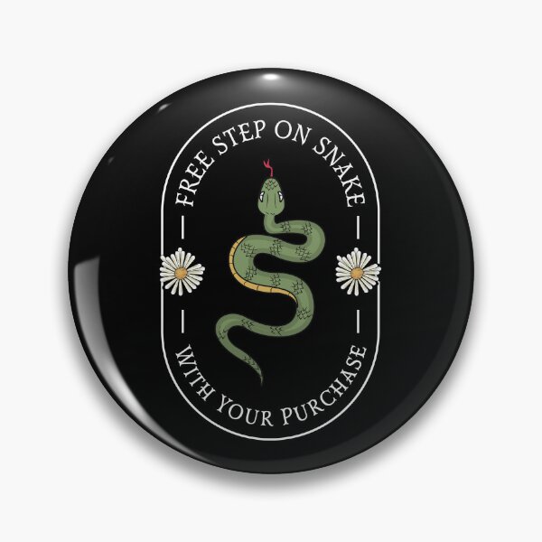 Artikelvorschau, Gratis Step on Snake beim Kauf – Humorvolles T-Shirt entworfen und verkauft von Kamran-Sharjeel.