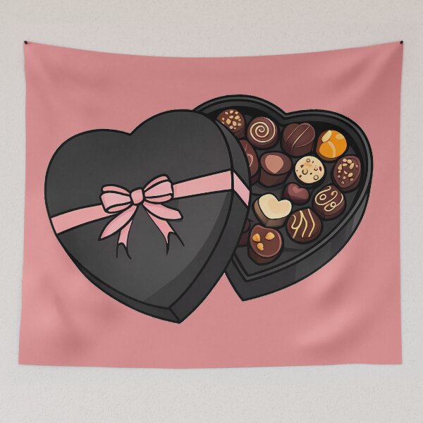 Artikelvorschau, Schwarze gotische Süßigkeitenschachtel zum Valentinstag entworfen und verkauft von ArtadoraDesignz.