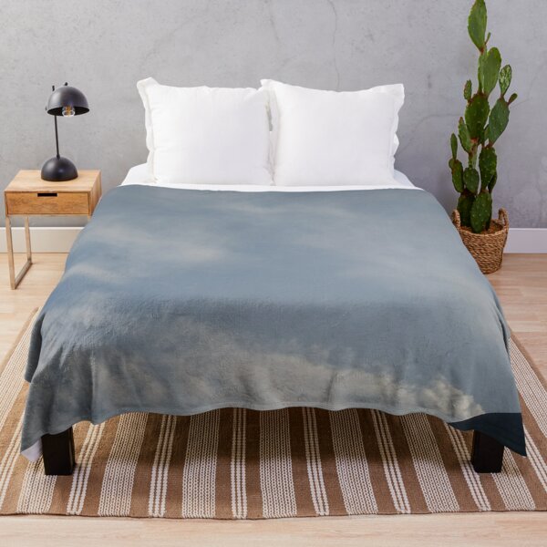 Item preview, #379 |☼| Corner Bird, Cloudy Sky (Withernsea) designed and sold by Naean H.F. (Nez Man).