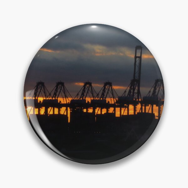 Artikelvorschau, Felixstowe Docks – Wintersonnenuntergang entworfen und verkauft von wiggyofipswich.