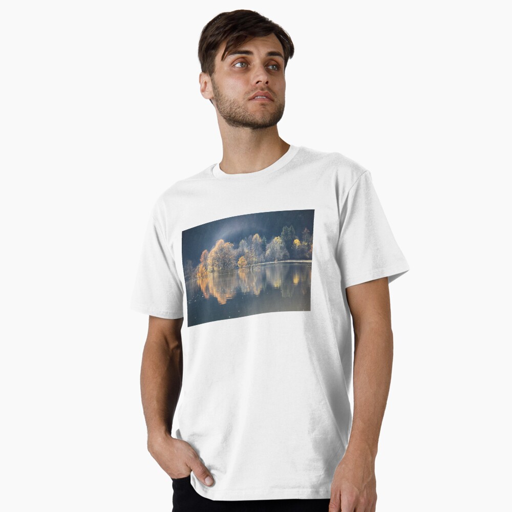 Artikel-Vorschau von Premium T-Shirt, designt und verkauft von 3Spirit.