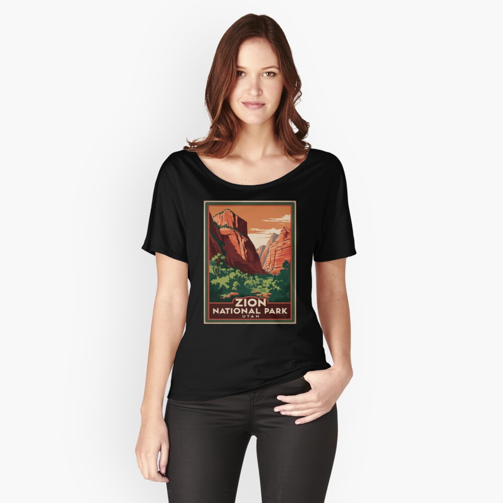 Vista previa del artículo con la obra «Camiseta ancha», diseñado y vendido por GoodOldVintage.