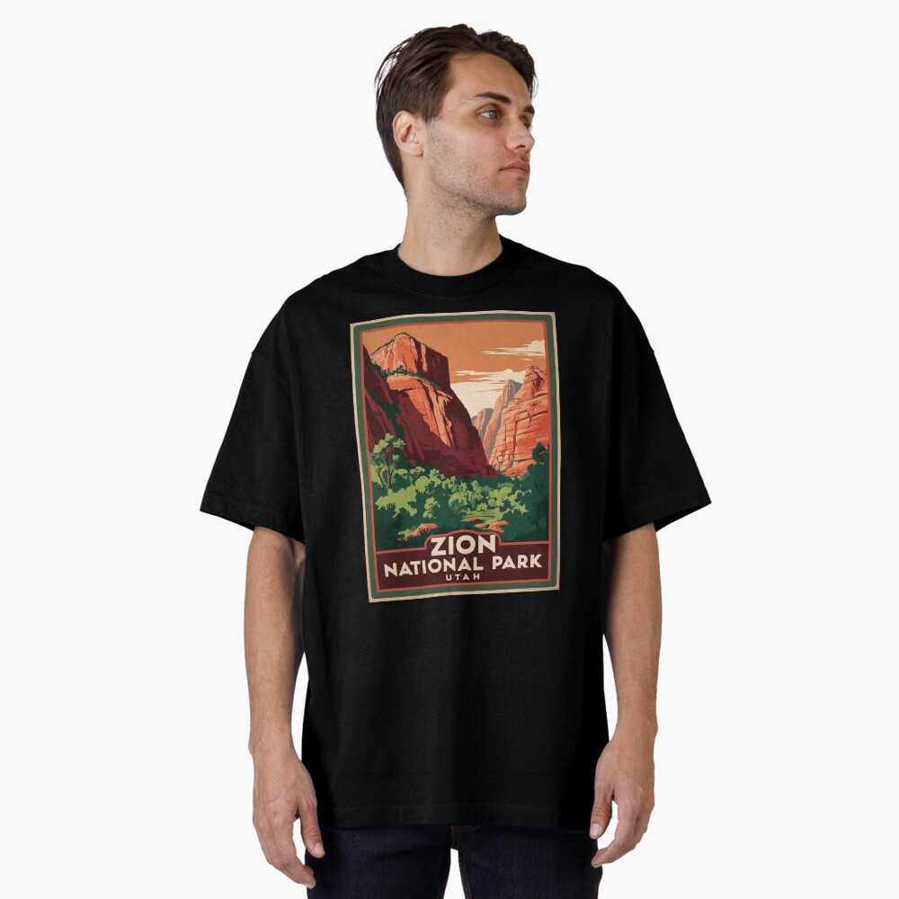 Vista previa del artículo con la obra «Camiseta holgada», diseñado y vendido por GoodOldVintage.