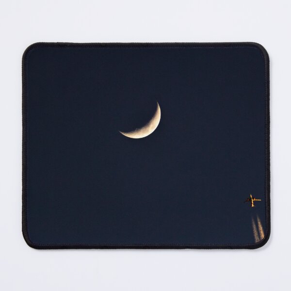 Item preview, the plane and the moon designed and sold by ricobarinas.