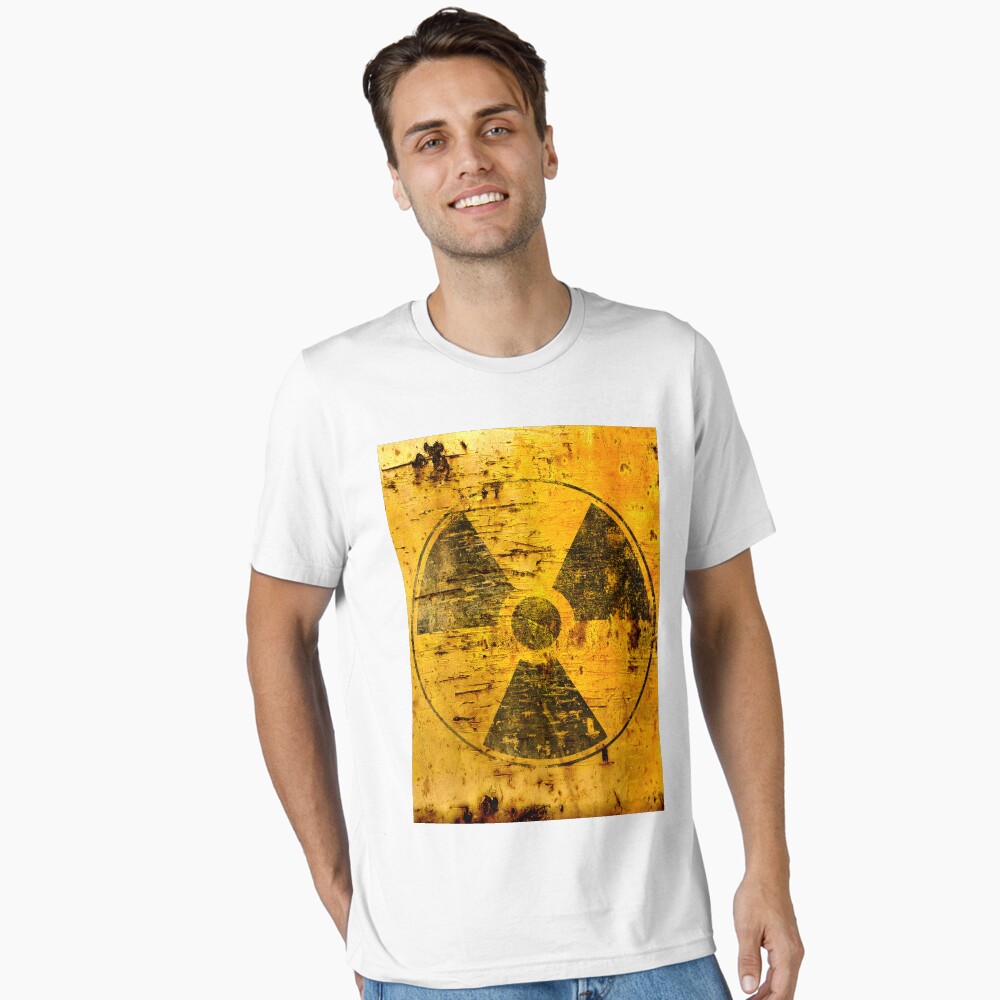 Artikel-Vorschau von Essential T-Shirt, designt und verkauft von old-curiosity.