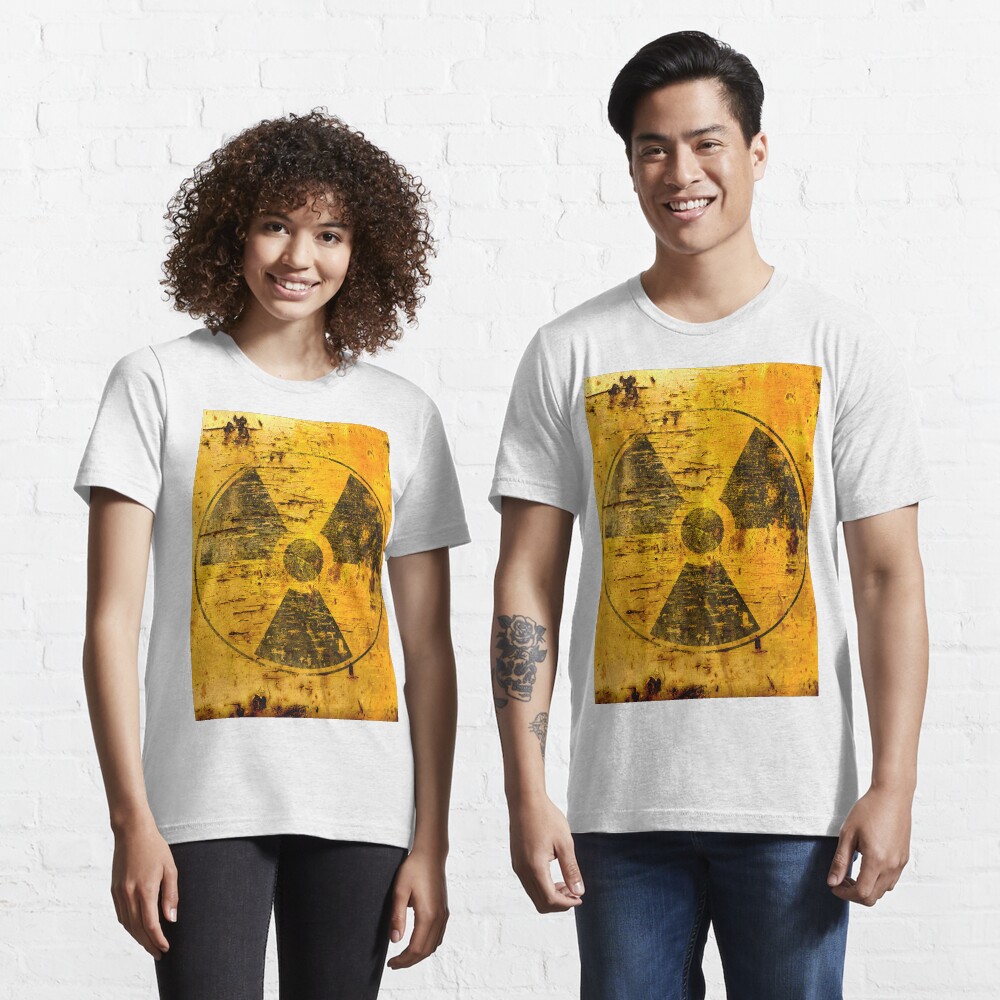 Artikel-Vorschau von Essential T-Shirt, designt und verkauft von old-curiosity.