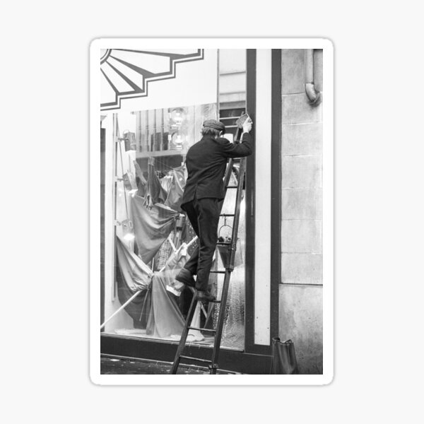 Item preview, vr 3808 / finition 2025 -  Olivier Reporter Photo sur: 73 - Les Gens de Paris " The Window Washer " Paris 1975 " Le Laveur de Vitrine "- Okaio-Umin Créations Olavia-Olao designed and sold by o.okaïo.