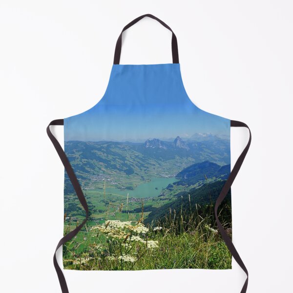 Artikelvorschau, Bergsee Alpen Schweiz entworfen und verkauft von nikawanders.
