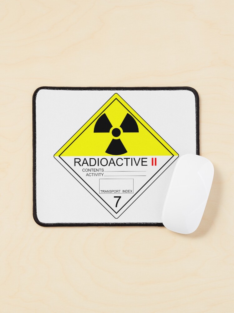 Thumbnail 1 von 5, Mauspad, Transportetikett für radioaktive Stoffe der Kategorie 2 designt und verkauft von old-curiosity.