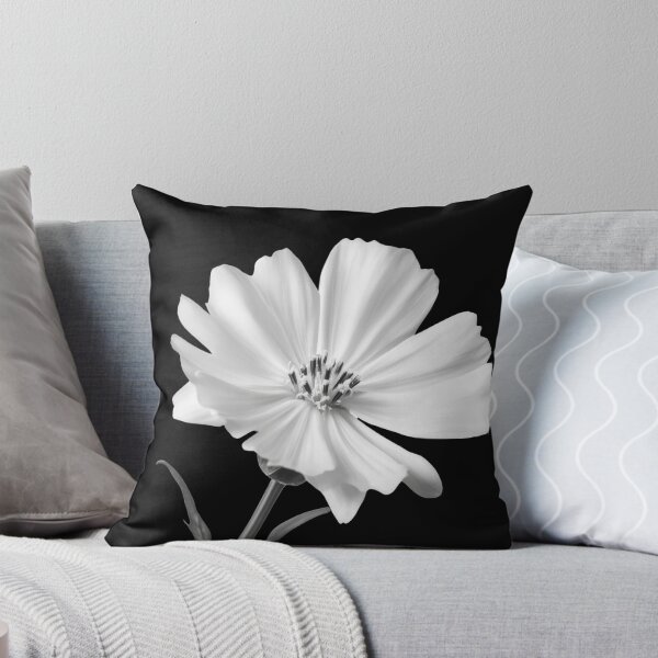 Artikelvorschau, Schwarz-weiße Chicorée-Blume v1 entworfen und verkauft von PiranhaEatFashion.