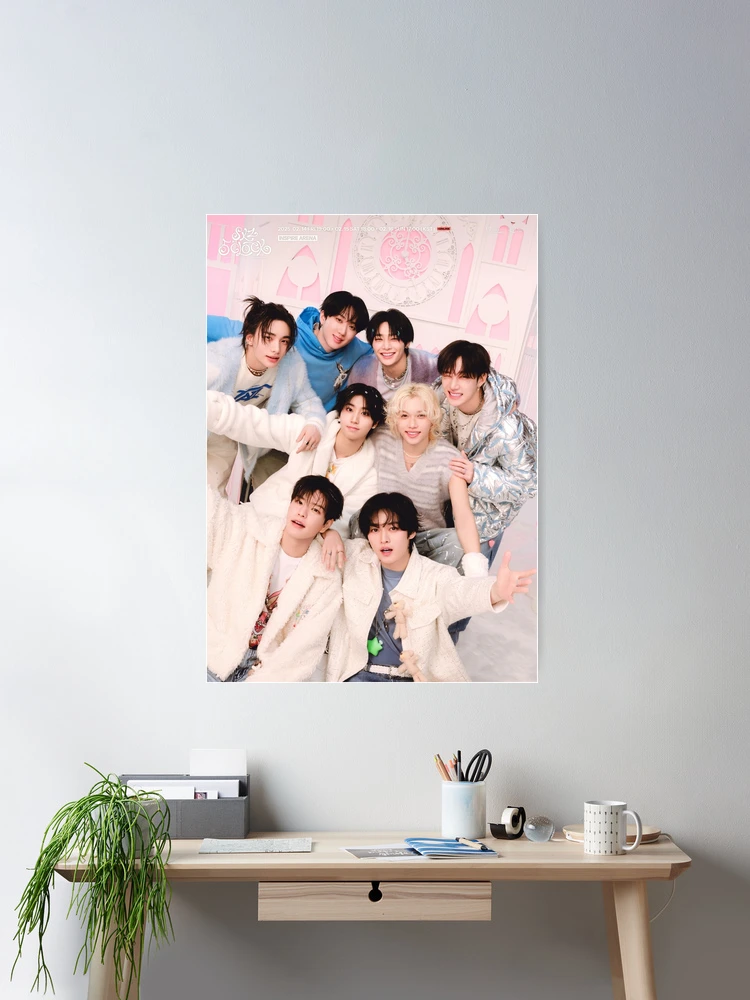cposter,medium,product,
