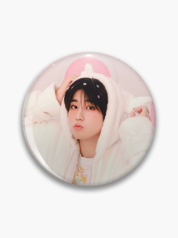 ur,pin_large_front,